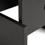 AF095-D090_Wood Box Coffee Table black wb lacquered oak_detail 01.jpg