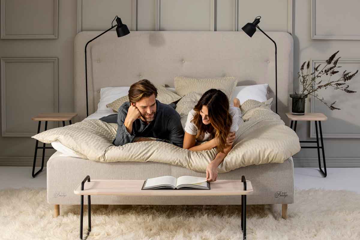 Jensen_Prestige_Models-reading_Siton-Portrait_Add-on-lamps_Add-on-floor_00124.jpg