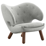 House-of-Finn-Juhl_Pelican-Chair_Walnut_Remix_0123_00_V02.jpg