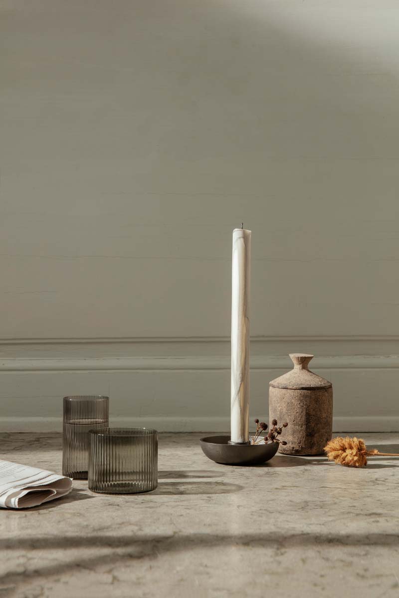 fermLIVING-AW21-RippleLowGlasses-BowlCandleHolderSingle-DrypCaandle-image.jpg