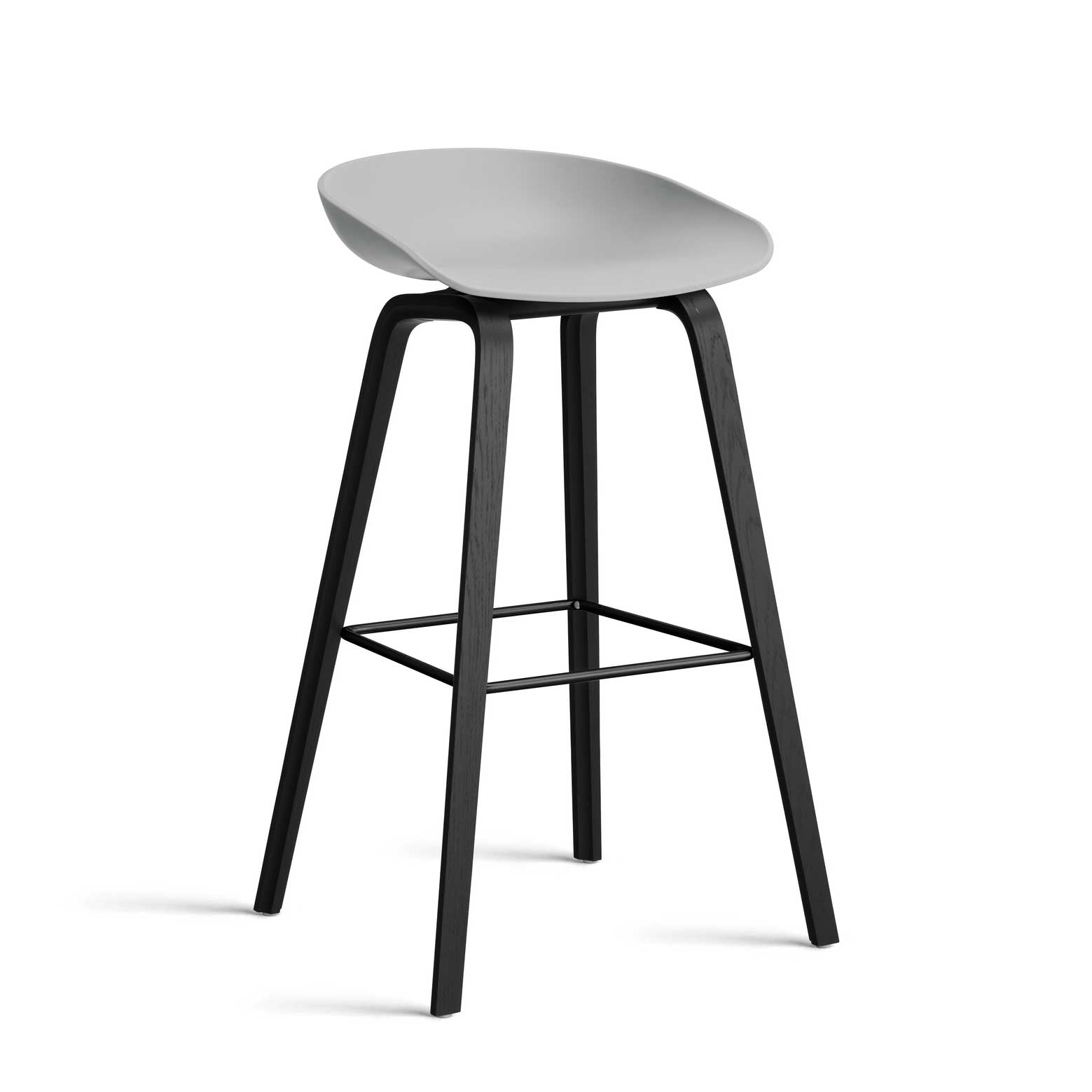AA010-D165-AA51_AAS-32-H75-concrete-grey-2.0-shell_black-wb-laquered-oak-base_black-steel-footrest.jpg