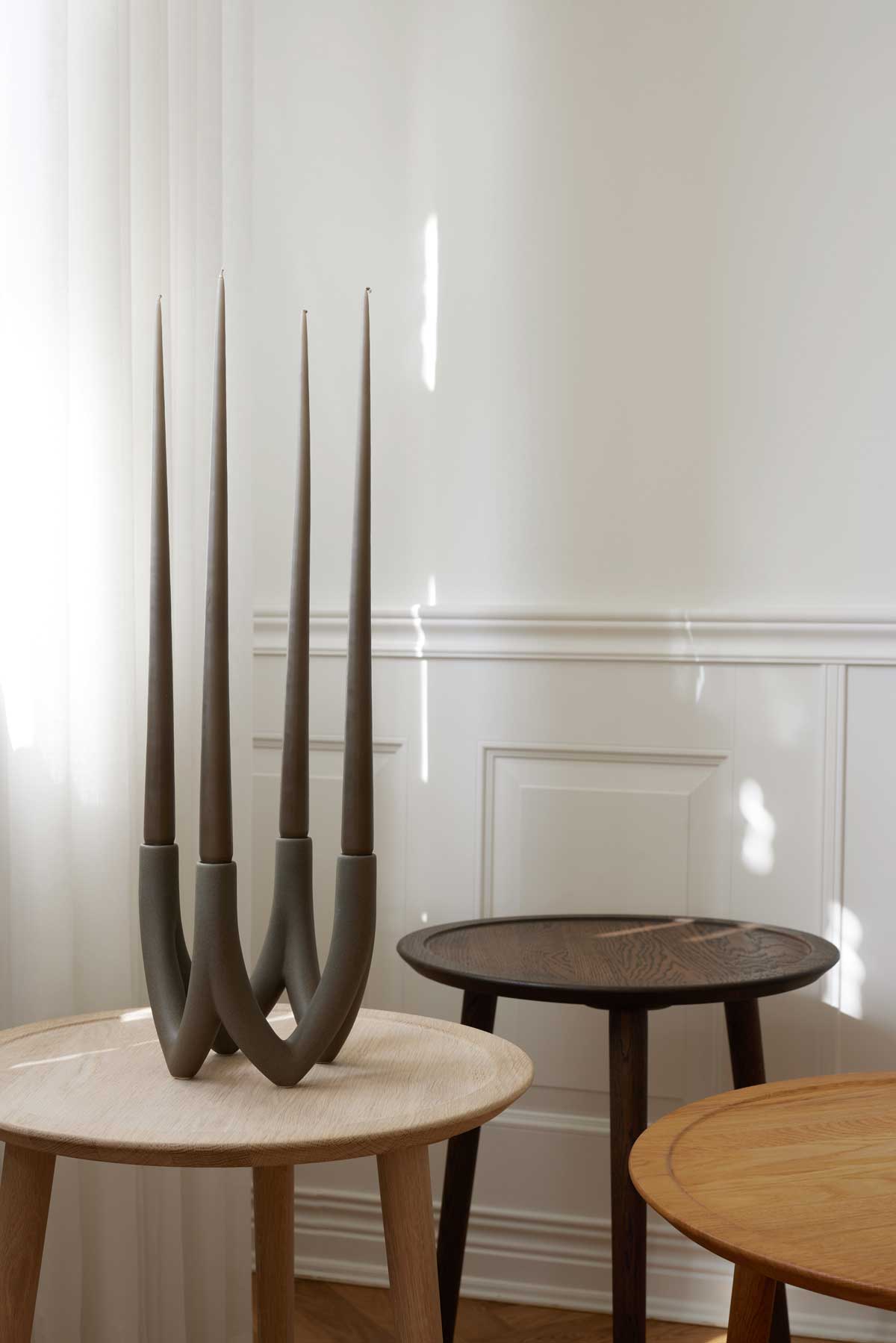 Ro_Collection_Dodona-Coffee-Table_High_Oak-Smoked_and_High-Oak-Soaped_and_Low_Oak-Oi.jpg