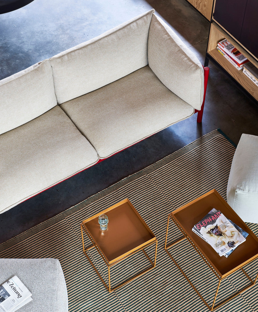 Arbour 3 Seater Hallingdal 220 wine red wb lacquer beech base_Tray Table M toffee_Tray Table Side toffee.jpg