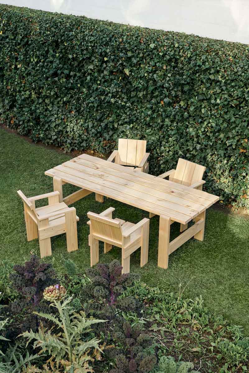 Weekday-Table-L230_Crate-Dining-Chair-wb-lacquered-pinewood.jpg