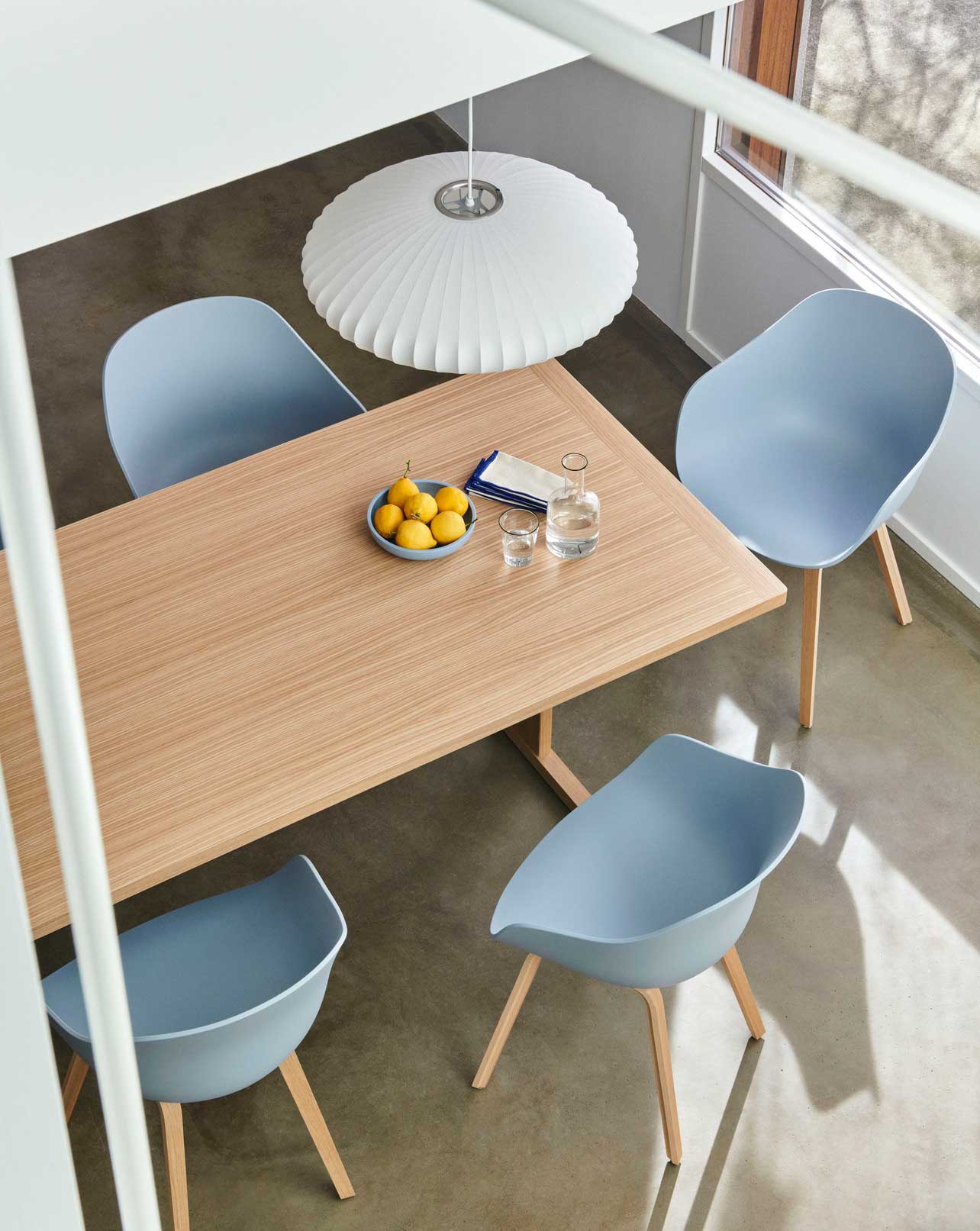 AAC-222-slate-blue-2.0-shell-wb-lacquered-oak_Passerelle-Table-L300xW95xH74-wb-lacquered-oak-frame-and-edge-ink-black-01.jpg
