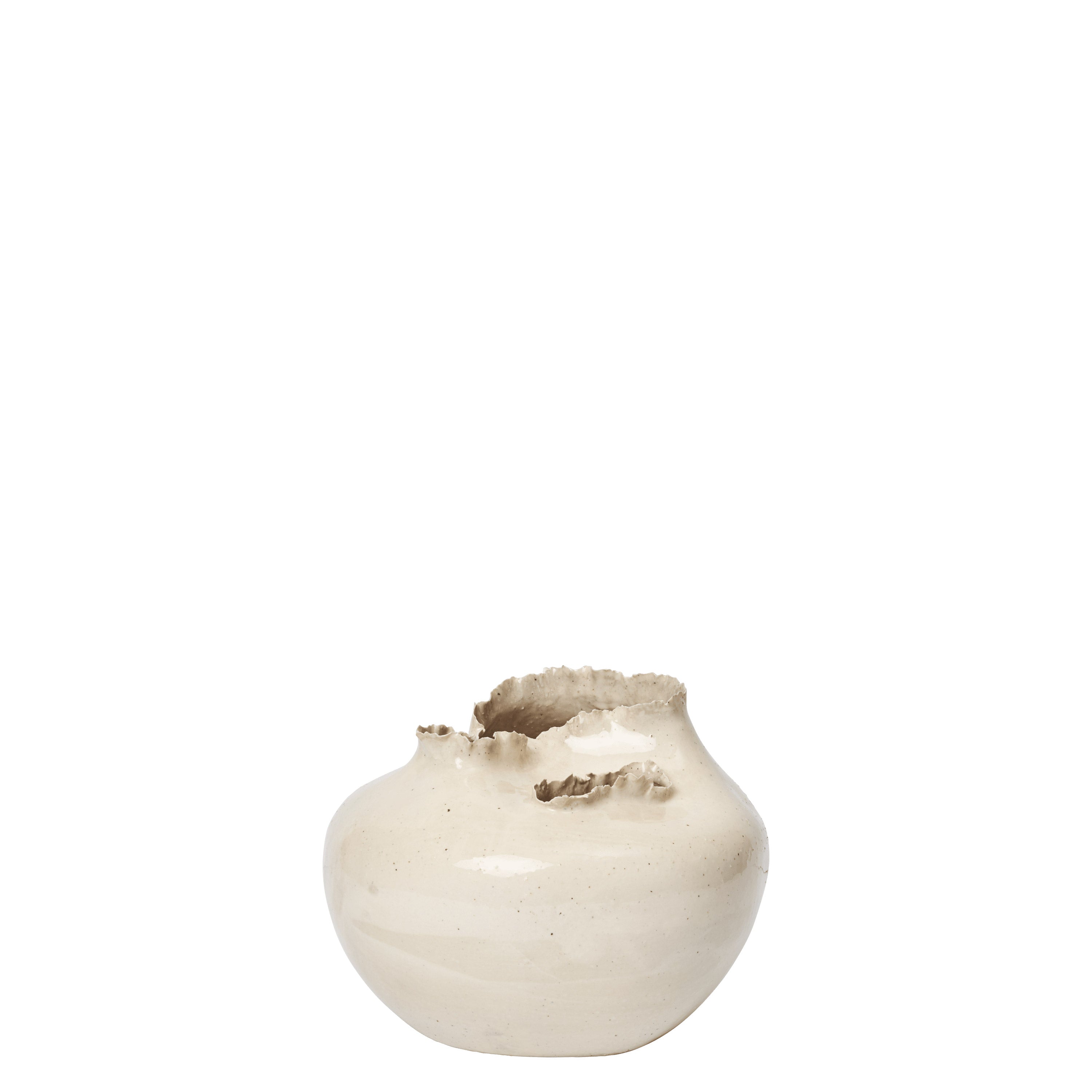 FermLiving_AW26_TereoRoundVase_Off-whiteSpeckle_1104274192_1.jpg