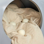 Tumble_Dryer_Balls_Lifestyle_w1300.jpg