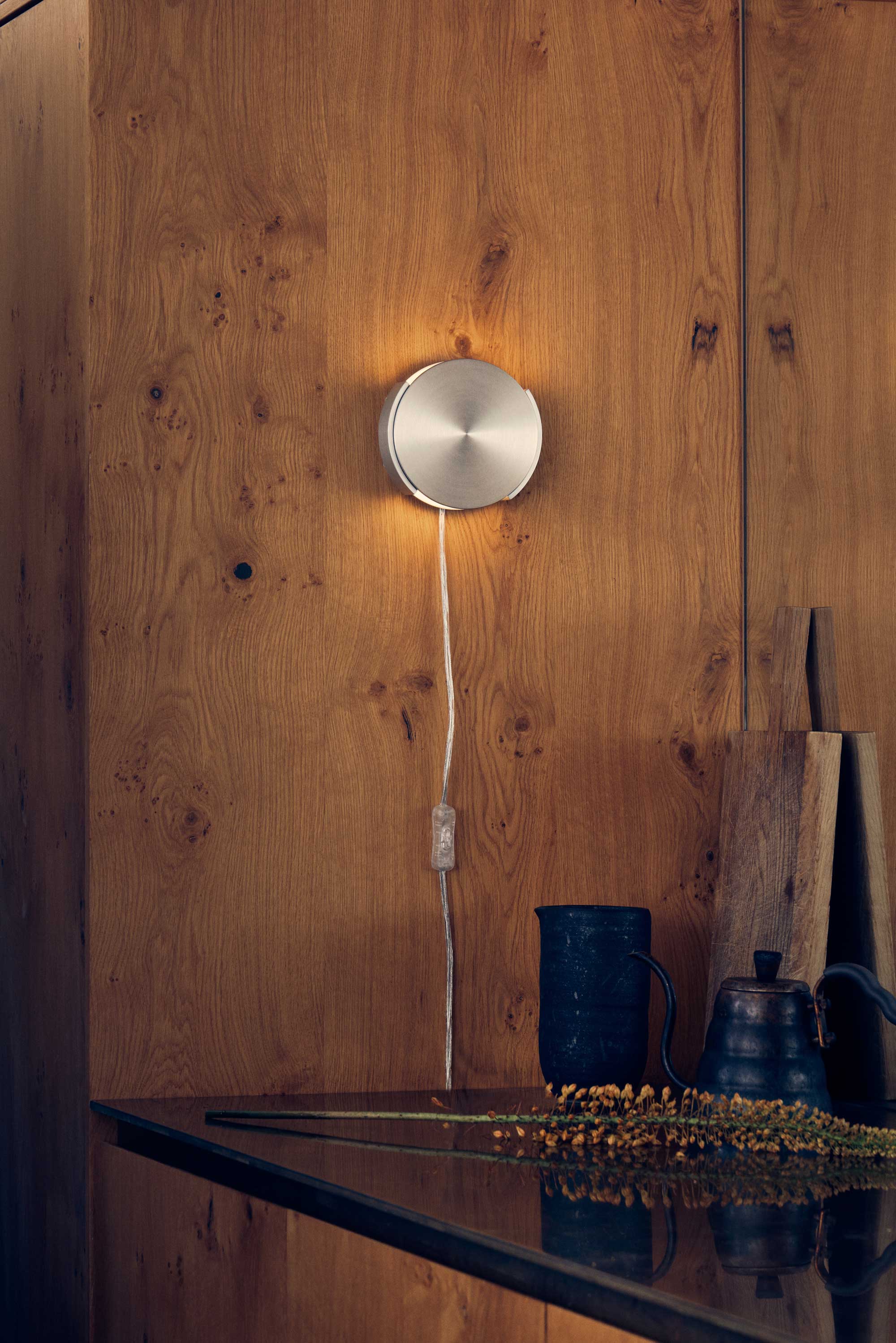 139893_FRANDSEN-Rotate-Wall-Lamp_Brushed-Aluminium.jpg