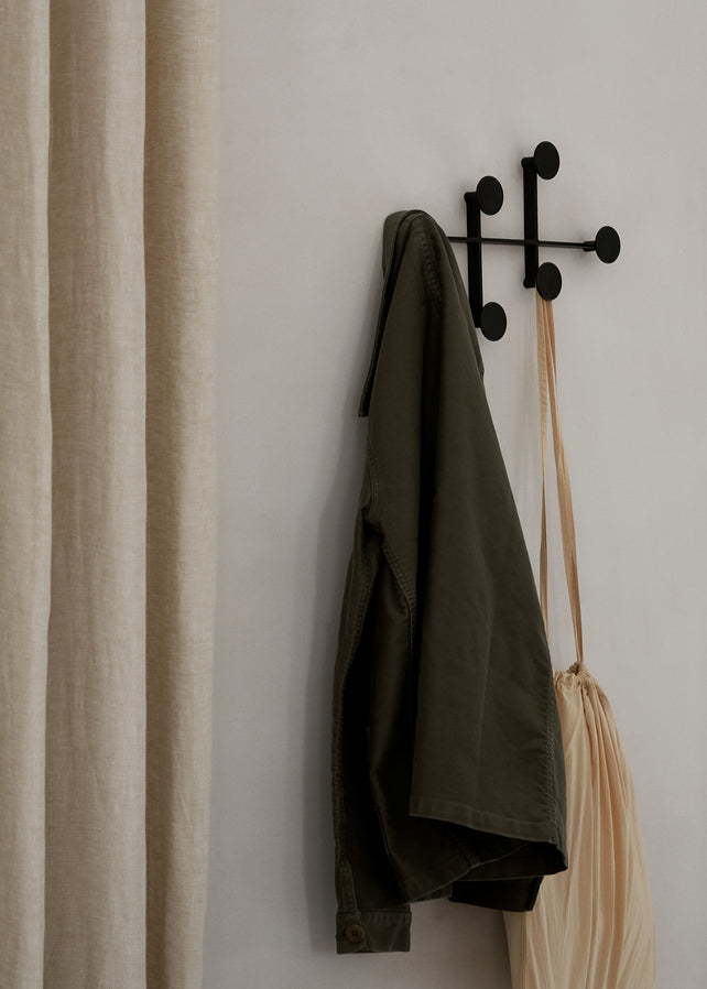 MENU_Afteroom_Coat_Hanger_2.jpg