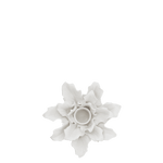 FermLiving_AW26_HollyLeafCandleHolder_Off-white_1104274440_2.png