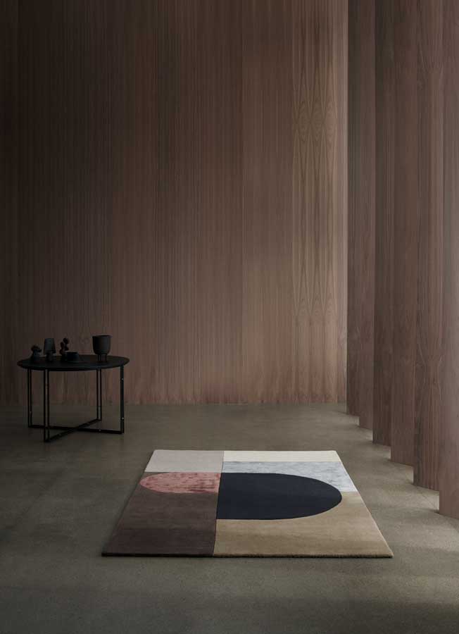 Vilja-bordeaux-interior.jpg