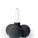 Moment_black_with_candle_vef.jpg