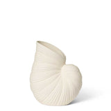 fermLIVING_AW24_ShellVase_Off-white_1104269904_1.jpg