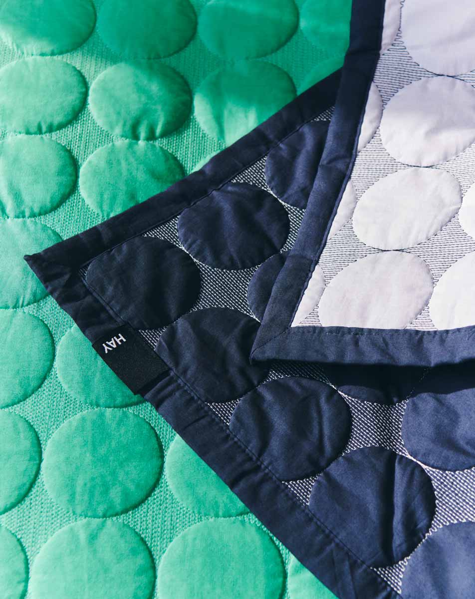 Mega-Dot-W195xL245-sea-green_midnight-blue.jpg
