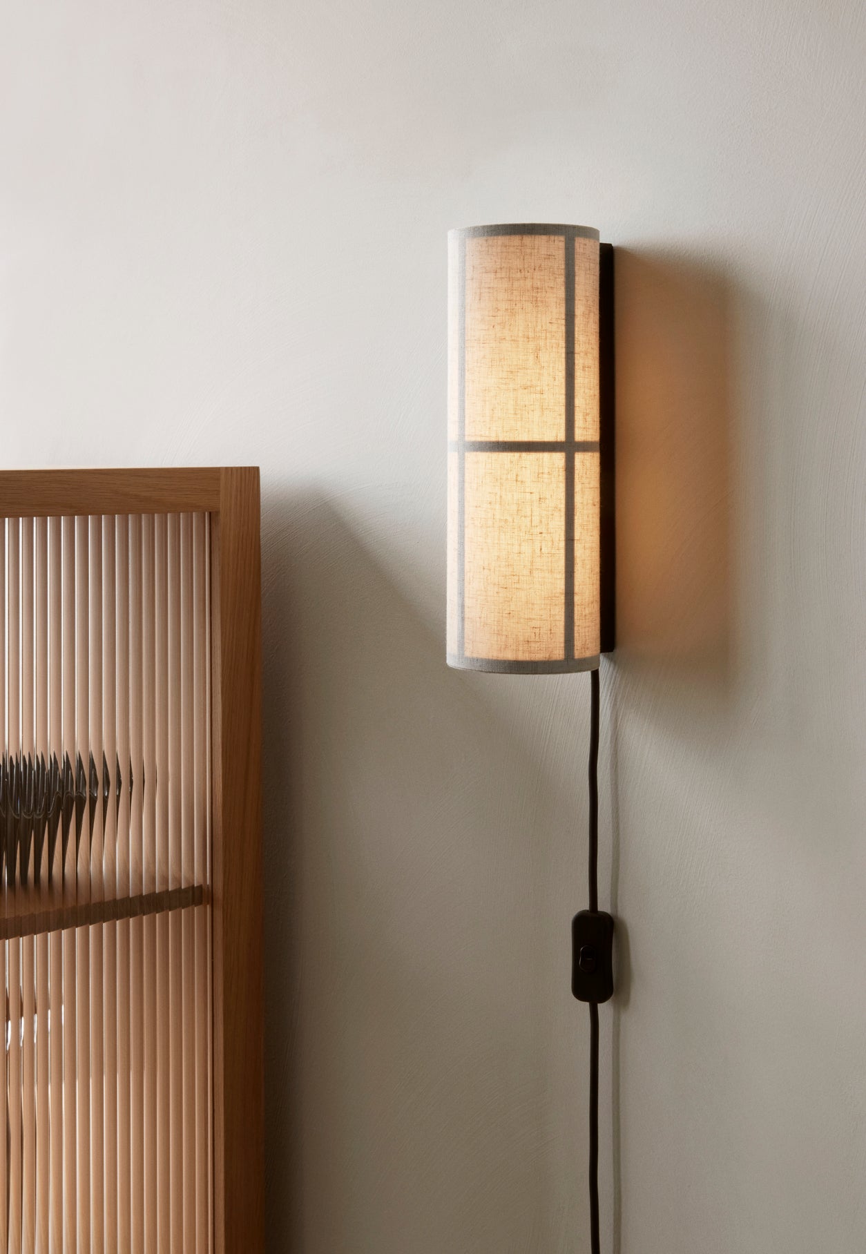 MENU_Curiosity_Cabinet_Hashira_Wall_Lamp_Raw (4).jpg