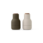 4413459_Bottle_Grinder_Walnut_Lid_Hunting_Green_Beige_Front.jpg