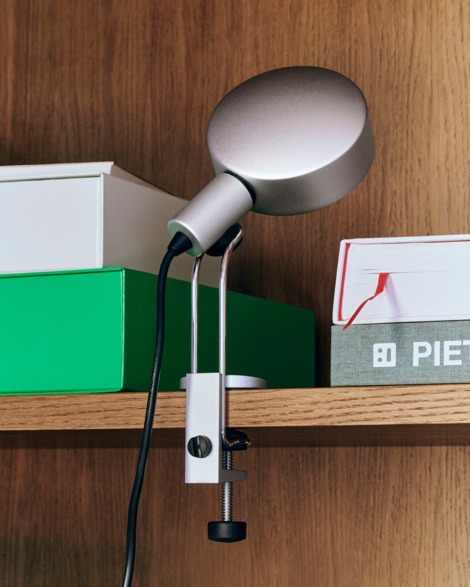 Cupola Clip Lamp clear anodised_Colour Storage S vibrant green_Colour Storage XS chalk white.jpg