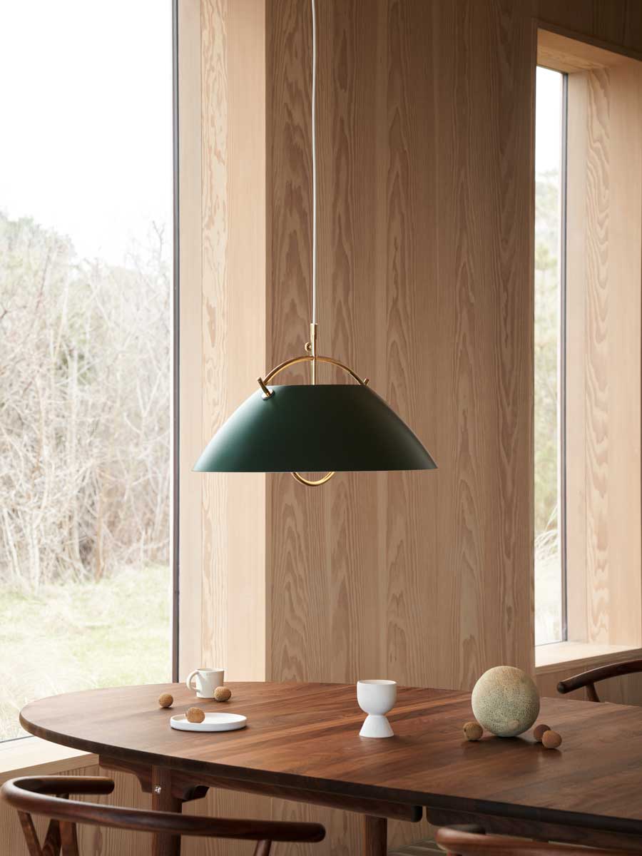 HJW37_darkgreen_gold_CH24_CH339_walnut_oil_natural_papercord_detail_light.jpg