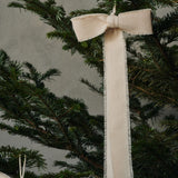 FermLiving_Holiday2025_BowDecoration_Small_SetOf2_Natural_1104272159_3 (1).jpg