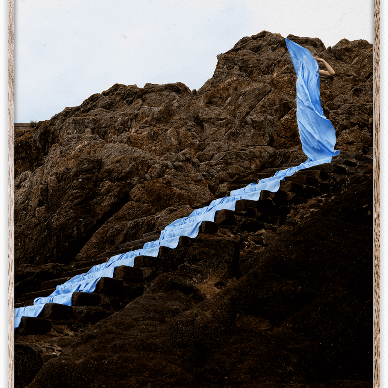 15029-15030_The-Stairs_Maia-Flore.png