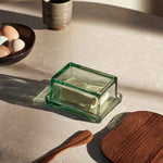 fermLIVING_SS23_OliBox_1104266673_CairnButterBoards_1104266687_CairnButterKnives_1104266982_image_01.jpg