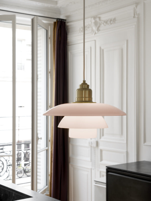 SS22-PH-Pale-Rose-Pendel-On-09097.jpg