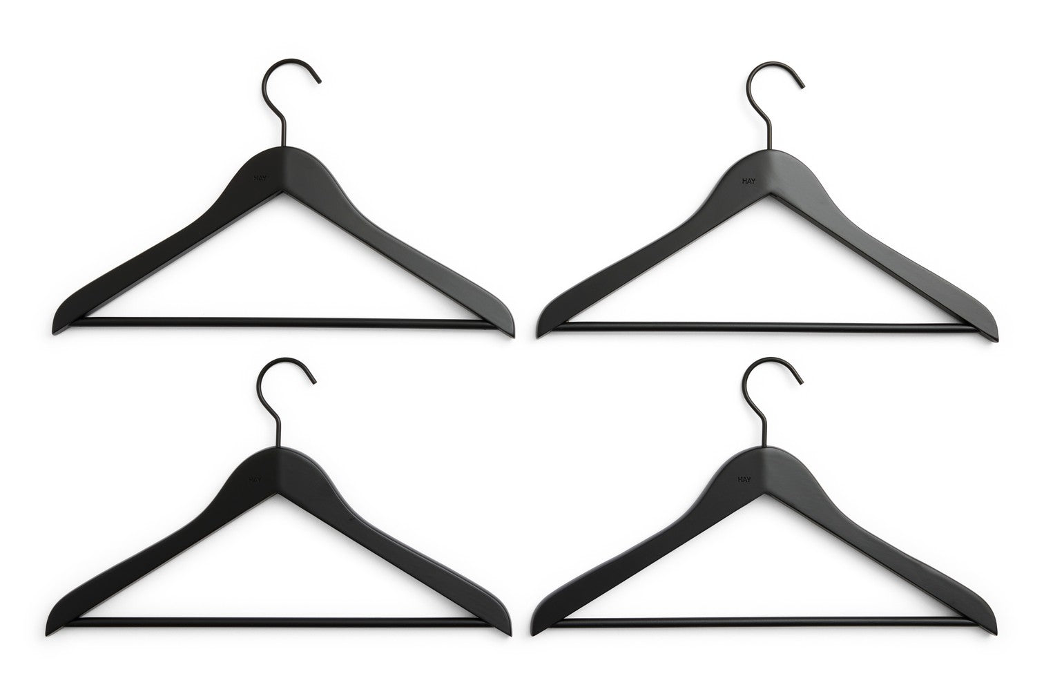 AF587-B050-AG47_Smooth Coat Hanger w bar Slim Set of 4, black.jpg
