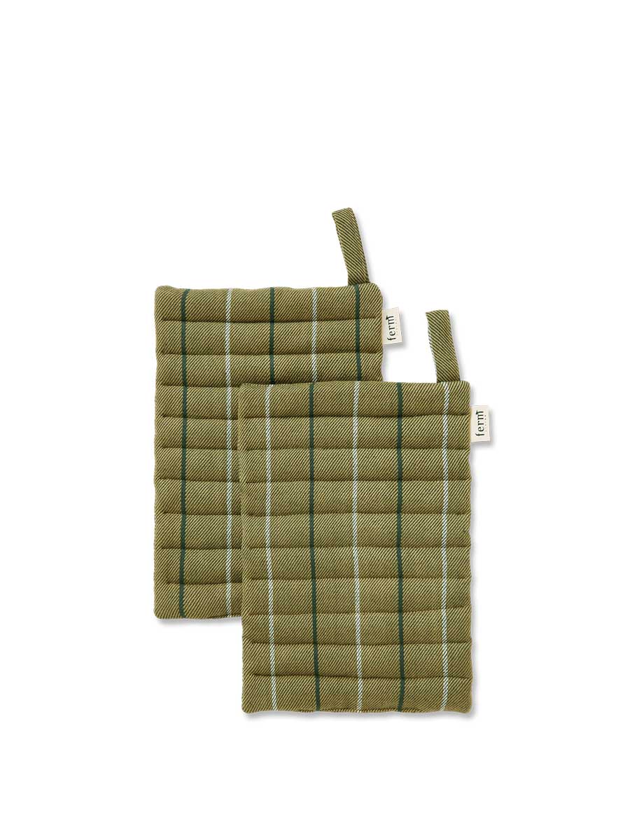 fermLIVING_AW24_ItoPotHolder_SetOf2_Seaweed_1104270143_1.jpg