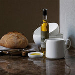 1027456_royalcopenhagenemea_04_white-fluted-modern-jug-70cl.jpg