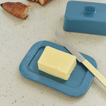 Barro-Butter-Dish-dark-blue_MVS-Cutlery-Knife.jpg