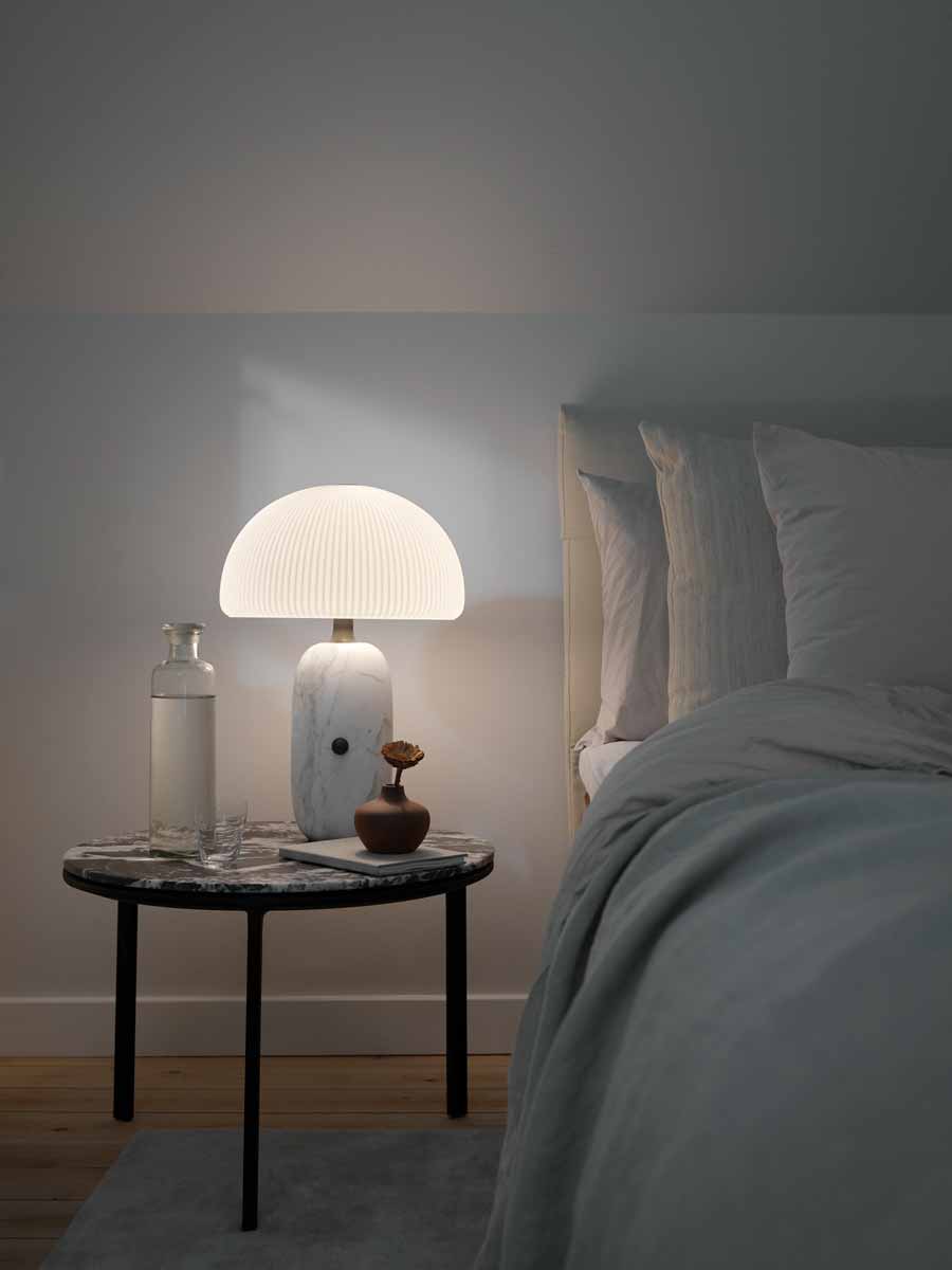 vipp-farmhouse-fall-bedroom-03.jpg