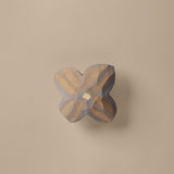 FermLiving_AW25_PackshotsWithBackground_PoesieHand_carvedHook_MistBlue_1104271957.jpg
