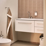 vipp-101-104-bath-mat-towel-large-taupe-01.jpg