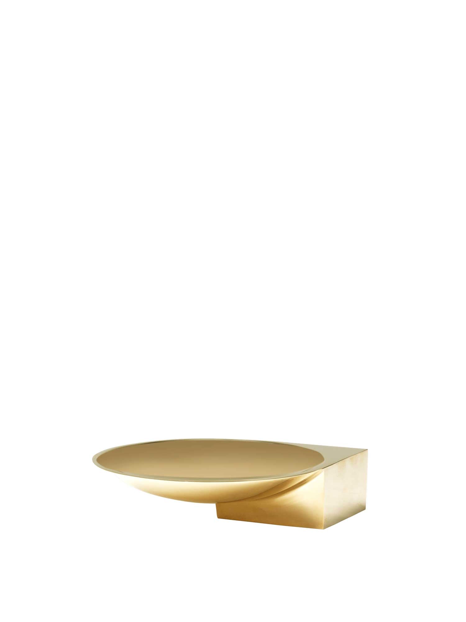 FermLiving_SS25_SantanyBowl_Brass_14_Brass_1104270697_1.jpg