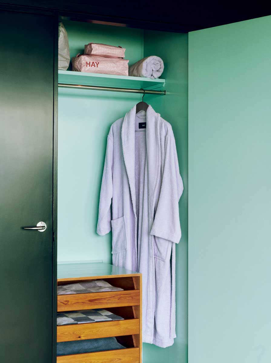Mono-Bathrobe-Organic-lavender.jpg
