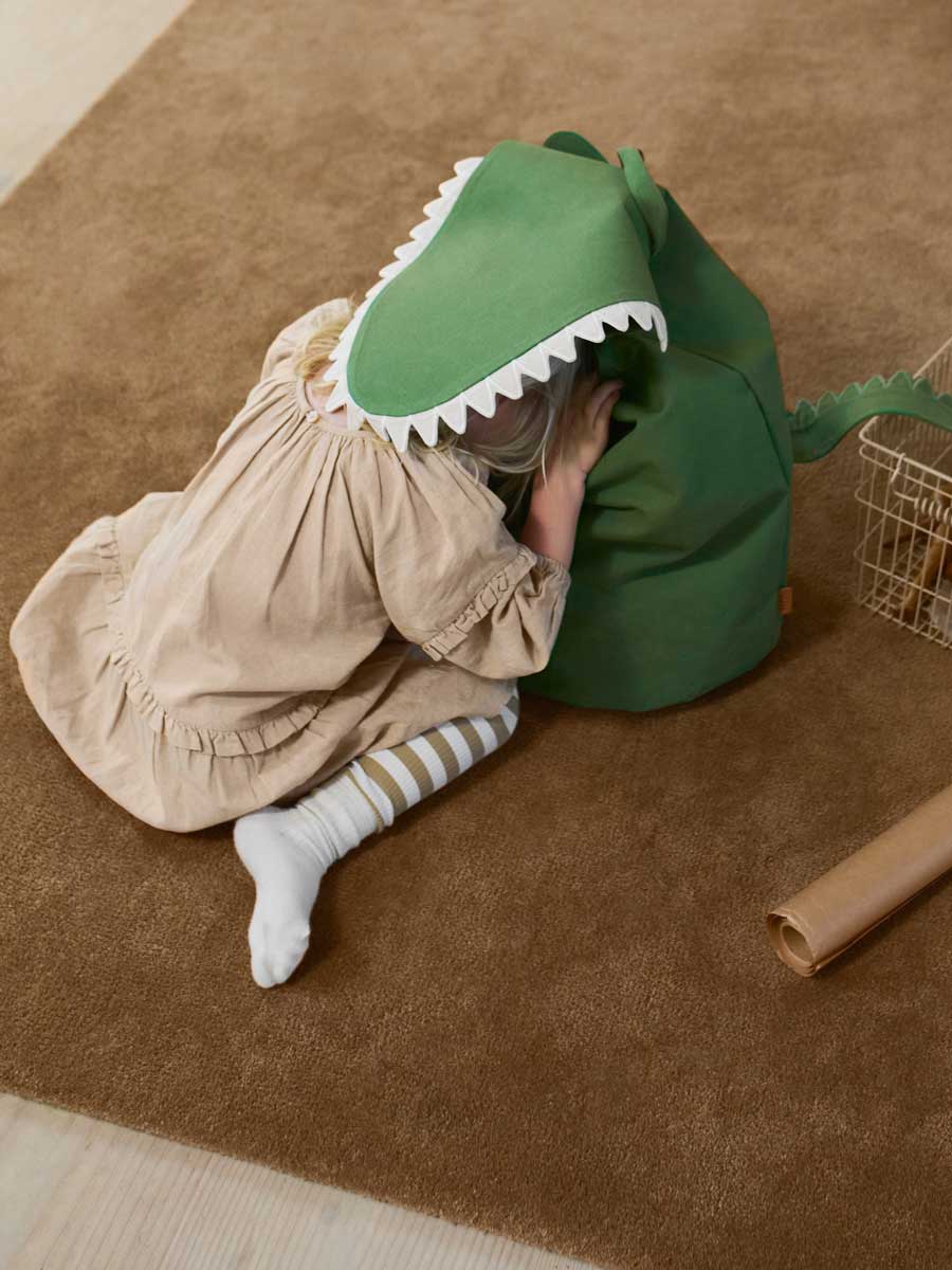 fermLIVING_AW24_CrocodileStorage_ArtichokeGreen_1104269956_3.jpg