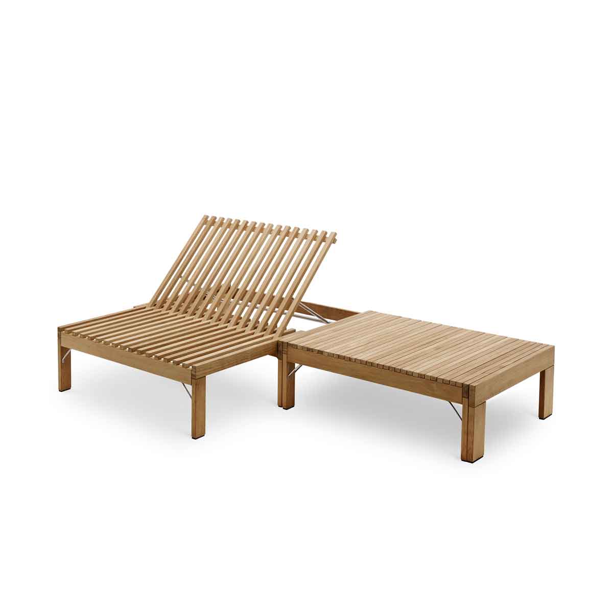 S1701516-Riviera-Lounge.jpg
