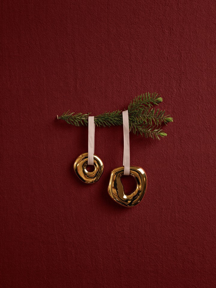 FermLiving_Holiday2026_OrrithOrnaments_SetOf2_BrassFinish_1104273992.jpg
