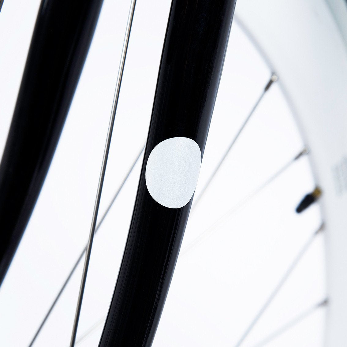 sreflector_white_81b6f247-fd5f-48a1-8243-a72d12750b16.jpg