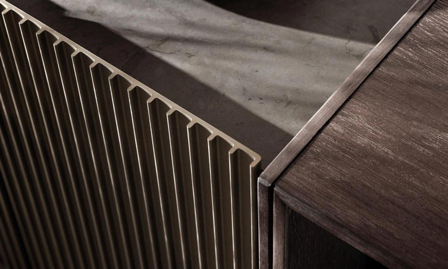 vipp-675-chimney-cabinet-darkoak-03.jpg