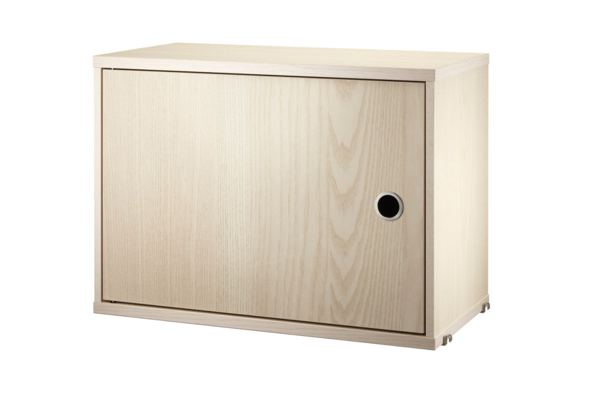 product-string-system-cabinet-with-swing-door-ash_landscape_large.jpg