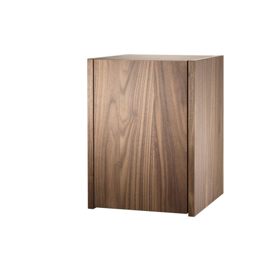 string-tinycabinet-closed-1600x1566_landscape_large.jpg