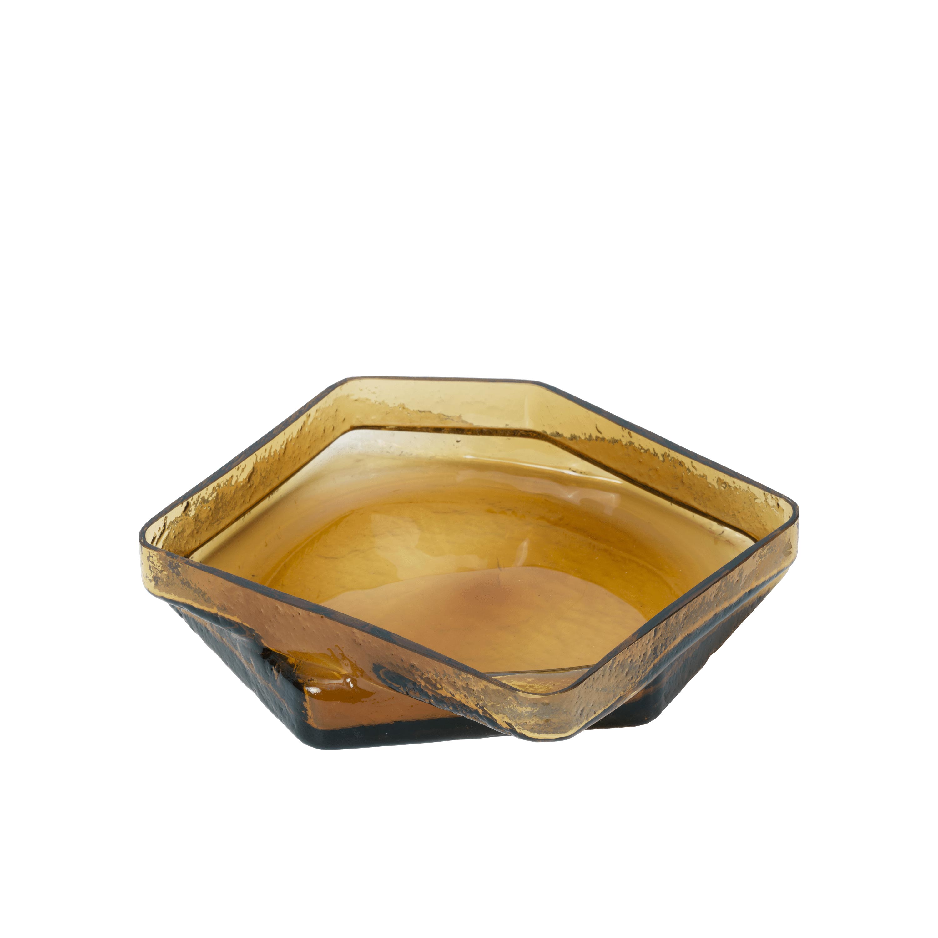 FermLiving_SS26_MuroCentrepiece_RecycledAmber_1104272516_2.jpg
