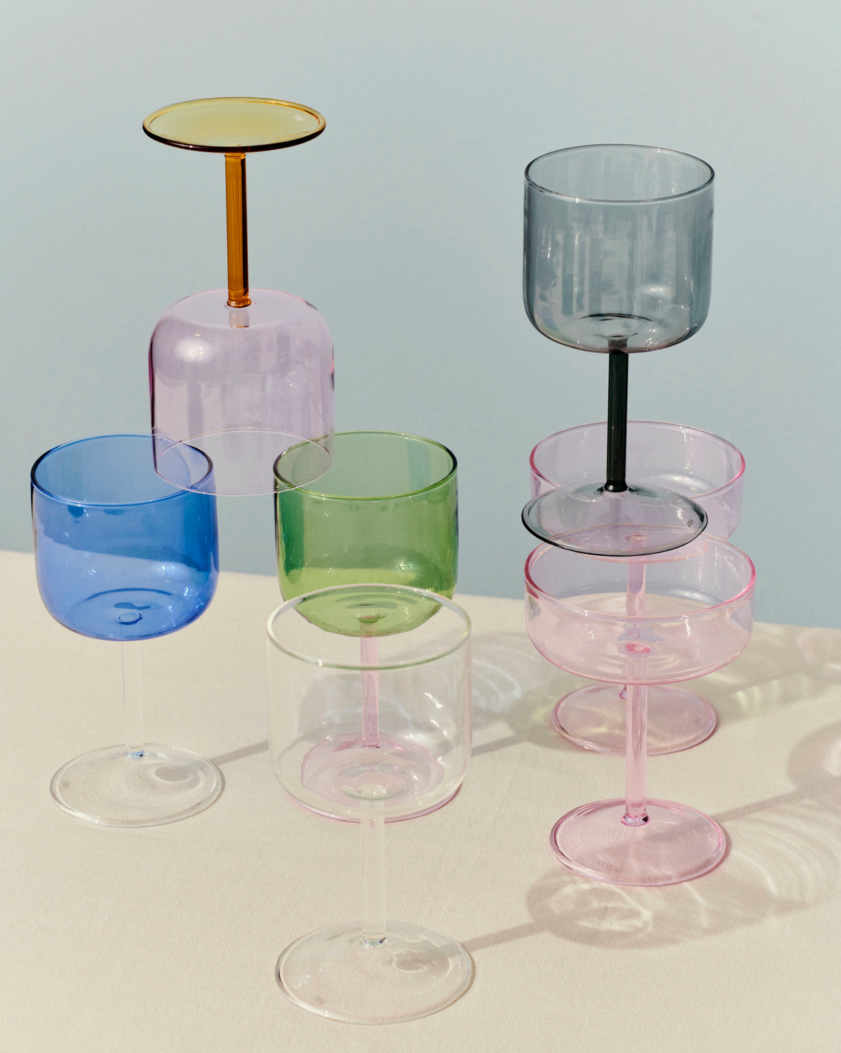 Tint Wine Glass_Tint Coupe Glass pink 01 (1).jpg