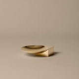 FermLiving_SS25_PackshotsWithBackground_SantanyBowl_Brass_Ø14_Brass_1104270697.jpg