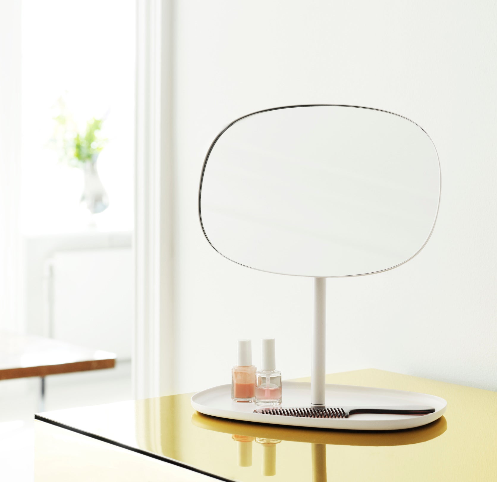 372010_Normann_Copenhagen_Flip_Mirror_White_7.jpg