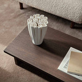 fermLIVING_SS24_KonaDisplayTable_Dark-Stained_1104268684_DedaliVase_Off-white_1104269012_1.jpg
