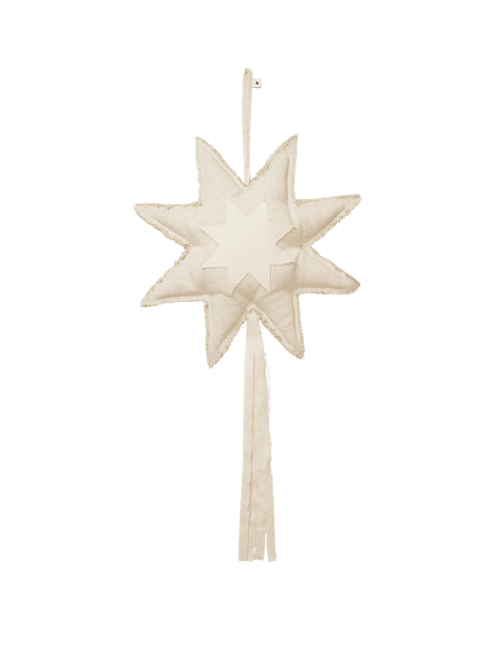 FermLiving_Holiday2025_VelaWindowOrnament_Natural_1104271481_1.png