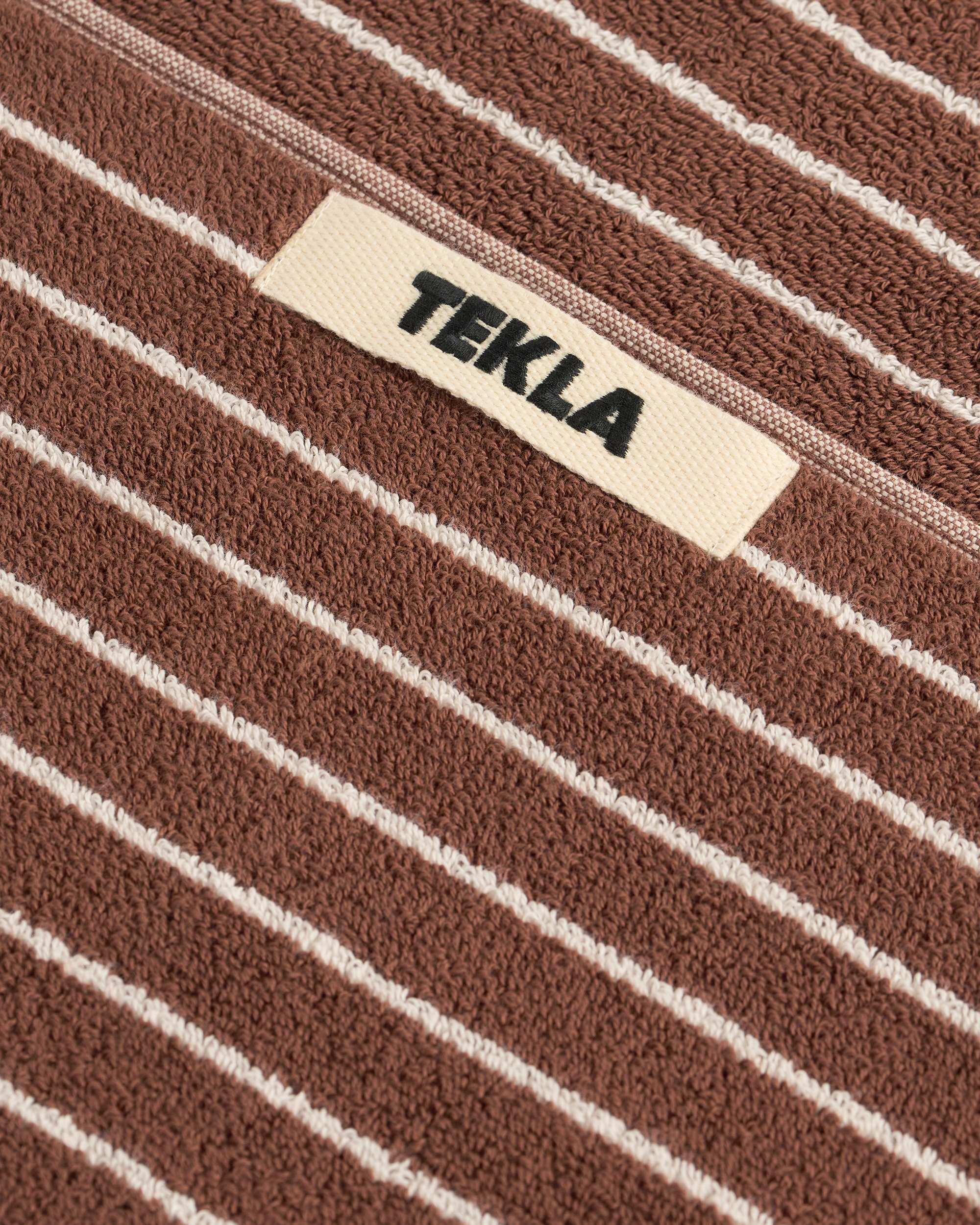 Tekla_Terry_Towel_Rust_Stripes_3_1.jpg