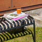 Palissade-Bench-anthracite_Tint-Tumbler-pink-02.jpg